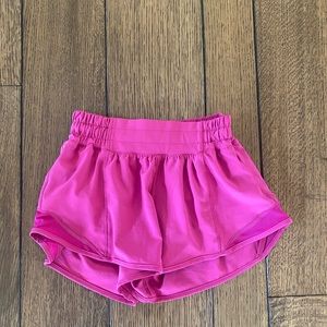 Lululemon Hotty hot shorts! size 0 and regular length!